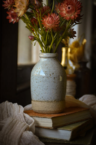 bud vase