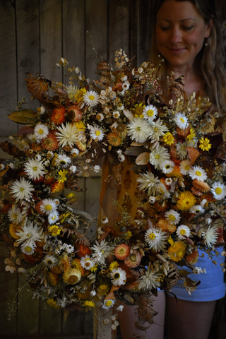 amble and twine dried flowers australia everlasting wildflower wreath - large