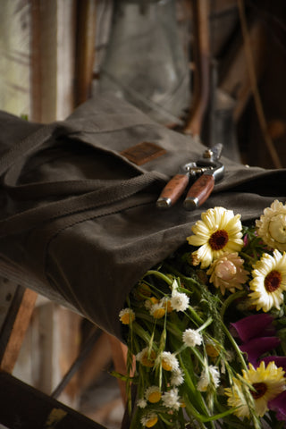 amble and twine dried flowers australia harvest carrier - waxed canvas